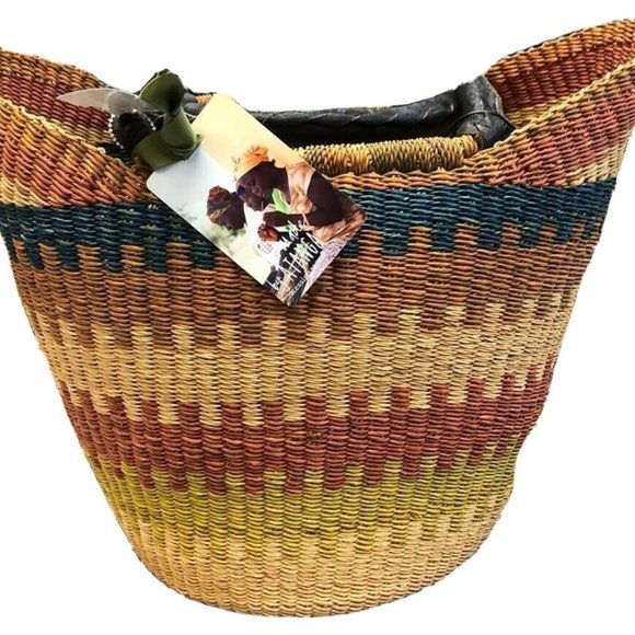 African Market Basket Small Wing Shopper Handmade - Picture 10 of 12